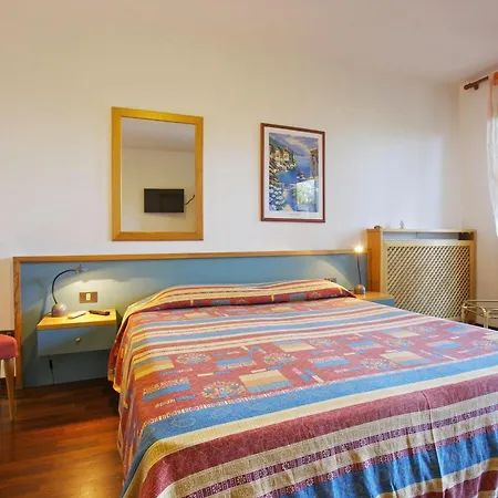 Daire Residenz Moncucco *
